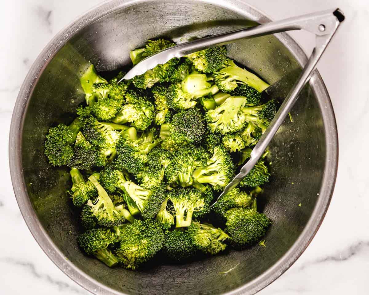 broccoli_in_mixing_bowl
