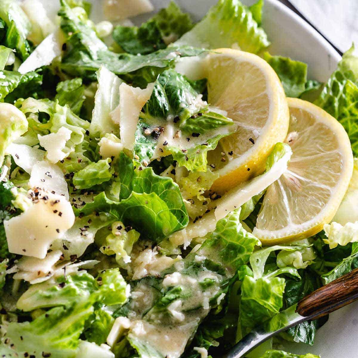 https://cookinginthekeys.com/wp-content/uploads/2021/08/Caesar-Salad-1.jpg
