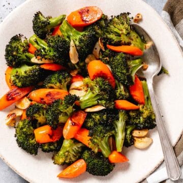 roasted broccoli with carrots and garlic.
