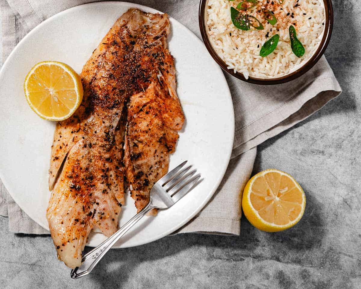 Broiled snapper with lemon.
