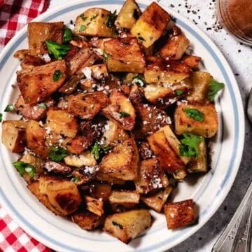 roasted russte potatoes with flaky sea salt and parsley and pepper