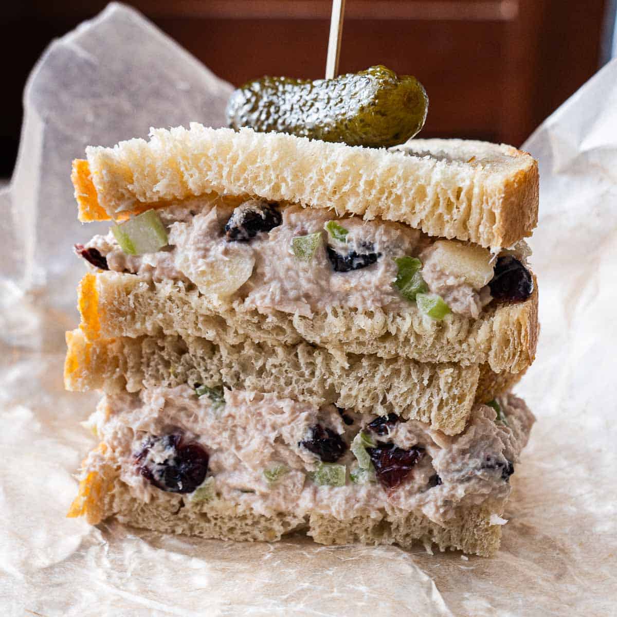 cranberry tuna salad sandwich