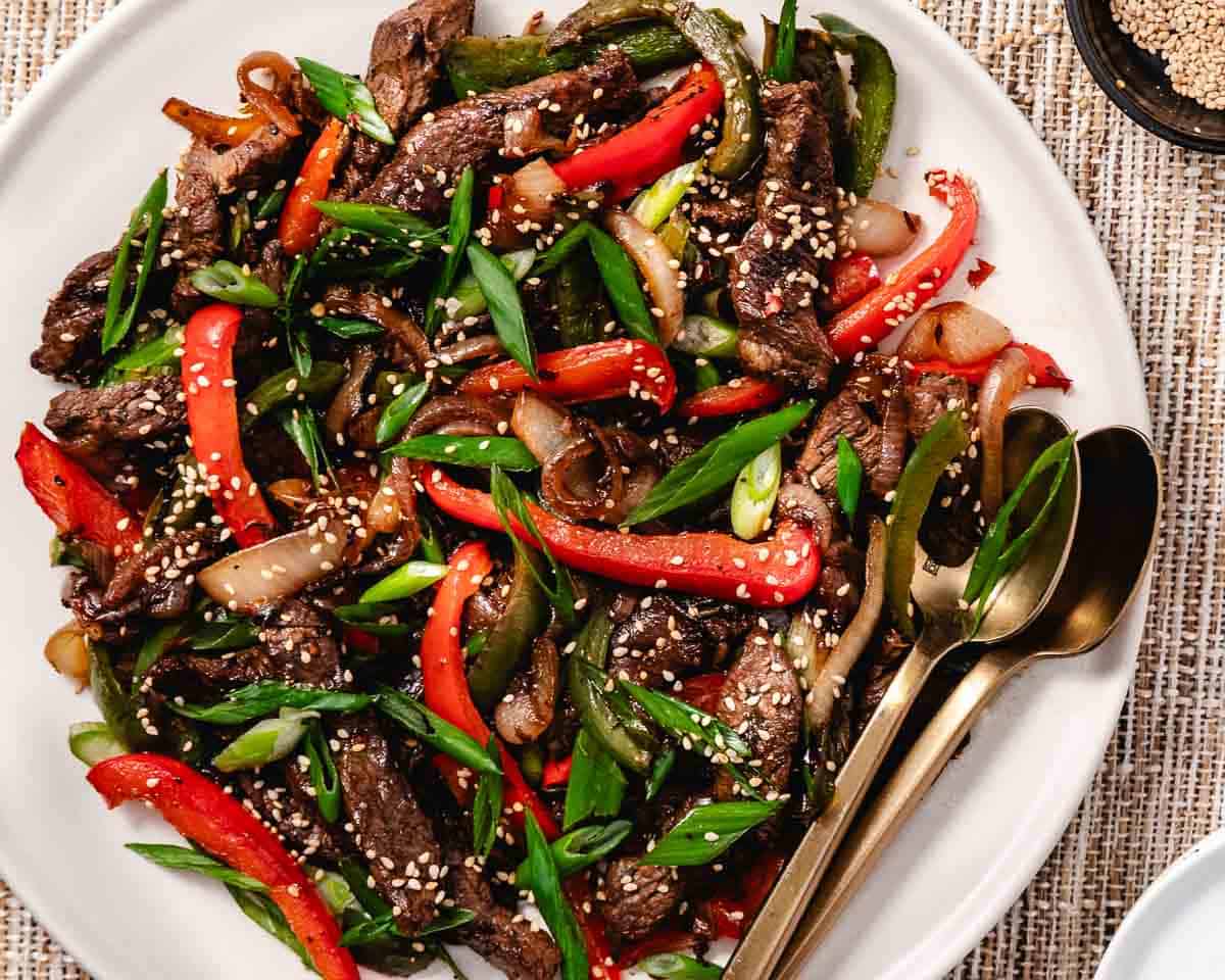 round steak with peppers and onions