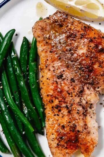 Pan seared fish with sauteed green beans